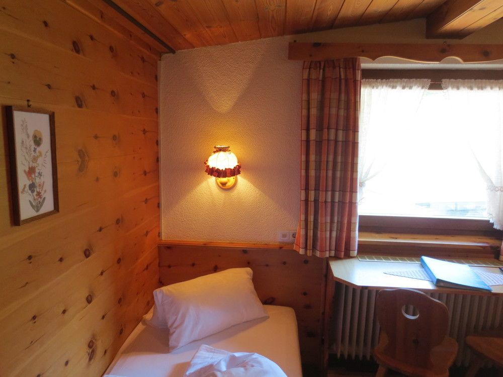 Hotel Sonnblick Wald am Arlberg Eksteriør billede